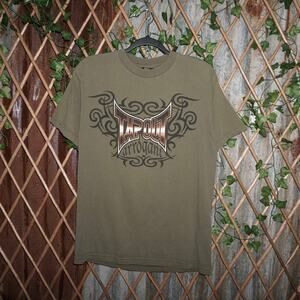 Medium - Vintage Y2K tap out tribal grunge mma 2000s t-shirt